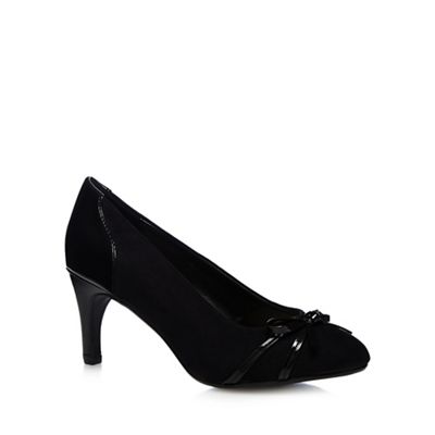 Black 'Carina-c' suede and patent bow court shoes